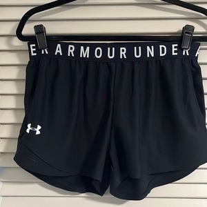 Under Armour Running Short